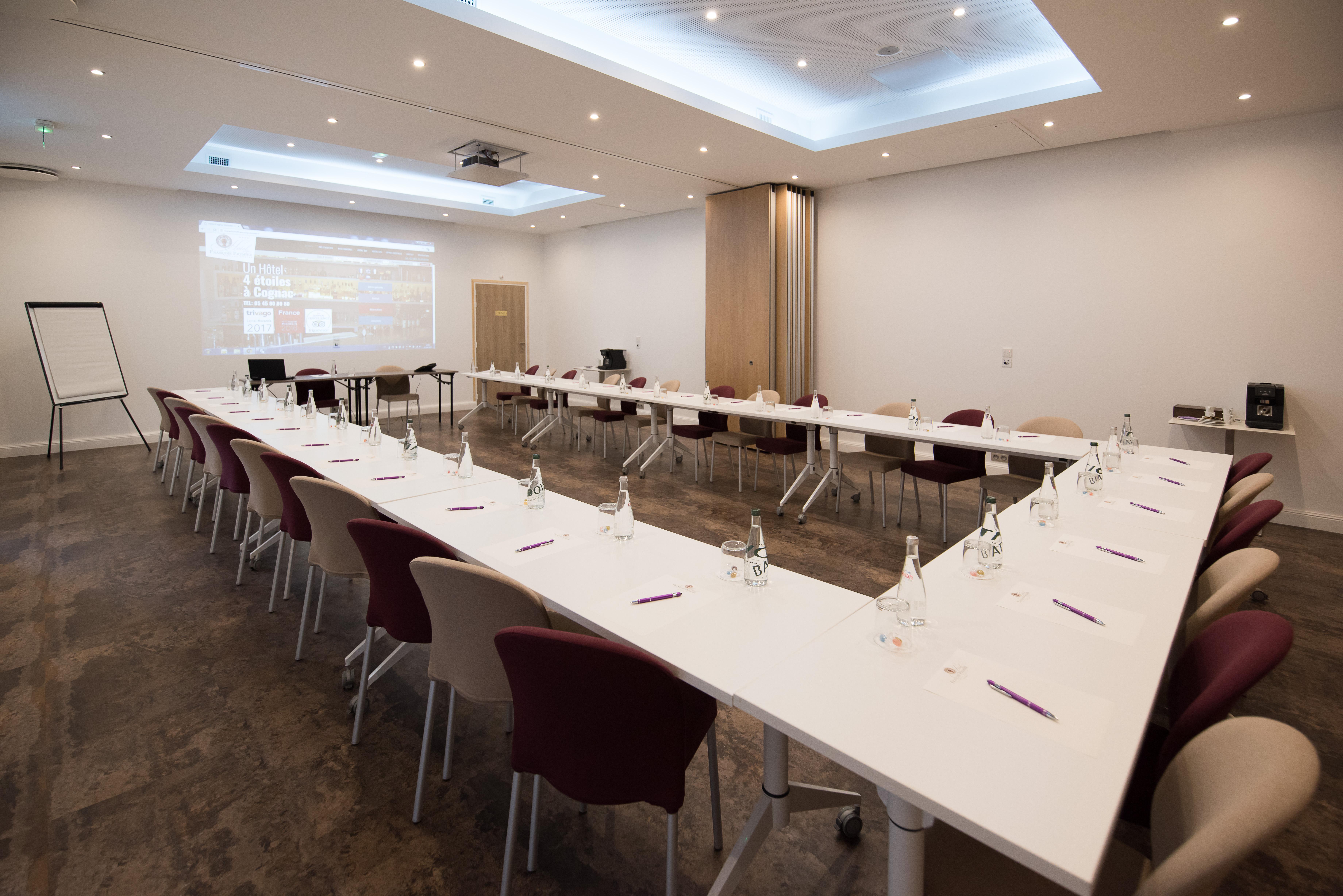 Hotel Francois Premier Cognac Centre Экстерьер фото